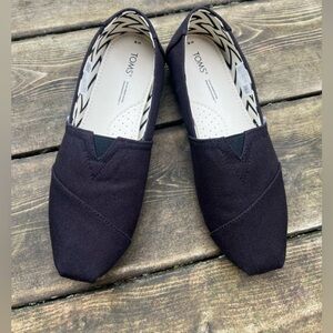 TOMs Espadrilles Classic Alpargata Size 8 Black NWOT or Box